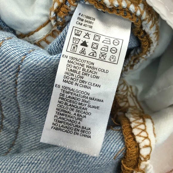 FOREVER 21 American flag denim shorts - Picture 2 of 8